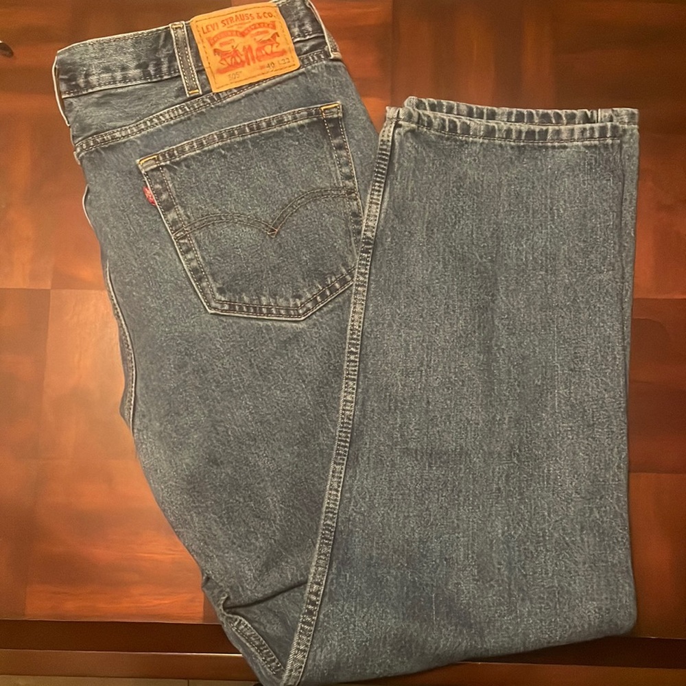 Men’s LEVI 505 Straight Fit